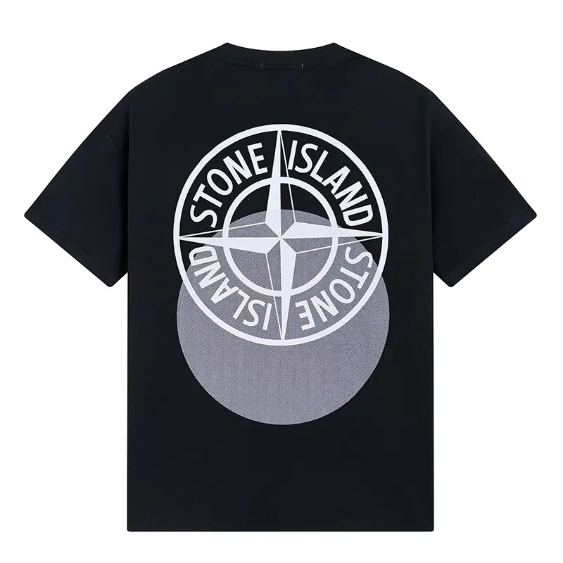 W653#P110💰 [Stone lsland/Stone Island summer new double-shadow big compass printed pattern short-sleeved T-shirt] ⚠️[Original creation, high control of details] - Made of 260 grams of combed cotton, 32-count double yarn, soft and comfortable to the touch, sweat-absorbent and breathable. - Simple, basic and versatile style, original quality, the first choice for couples. - Made in a large factory, four needles and five threads on the shoulder, neatly arranged, high quality workmanship. - Same style for men and women. Very versatile, one piece for everyone, details are clearly visible. Color: Black White Size: M L